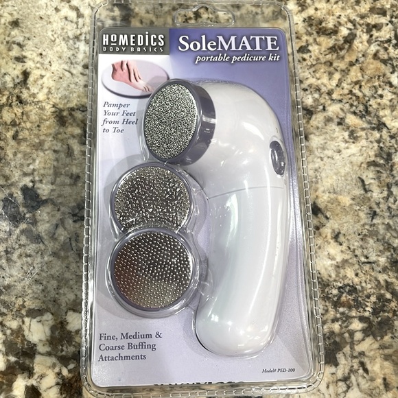 *NEW* HOMEDICS SoleMATE Pedicure Kit. Includes 3 custom attachments. - Picture 1 of 2
